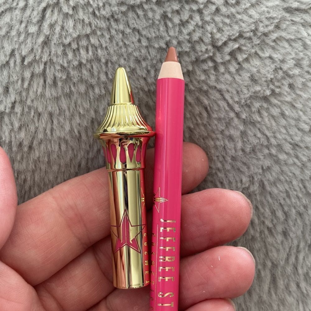 Jeffree Star ⭐️ Velour Lip Liner 👄 MANNEQUIN